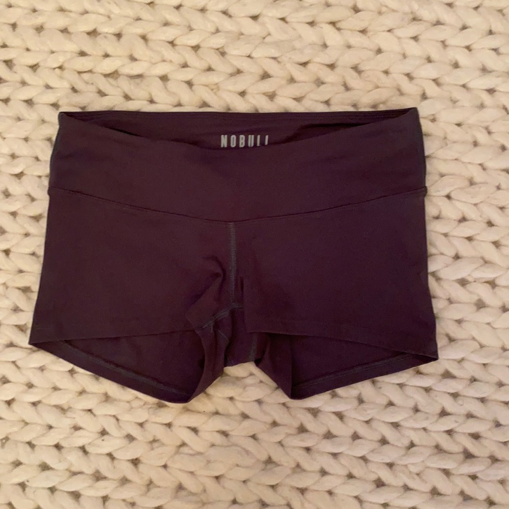 Women’s No Bull exercise short, gray, size small, good condition